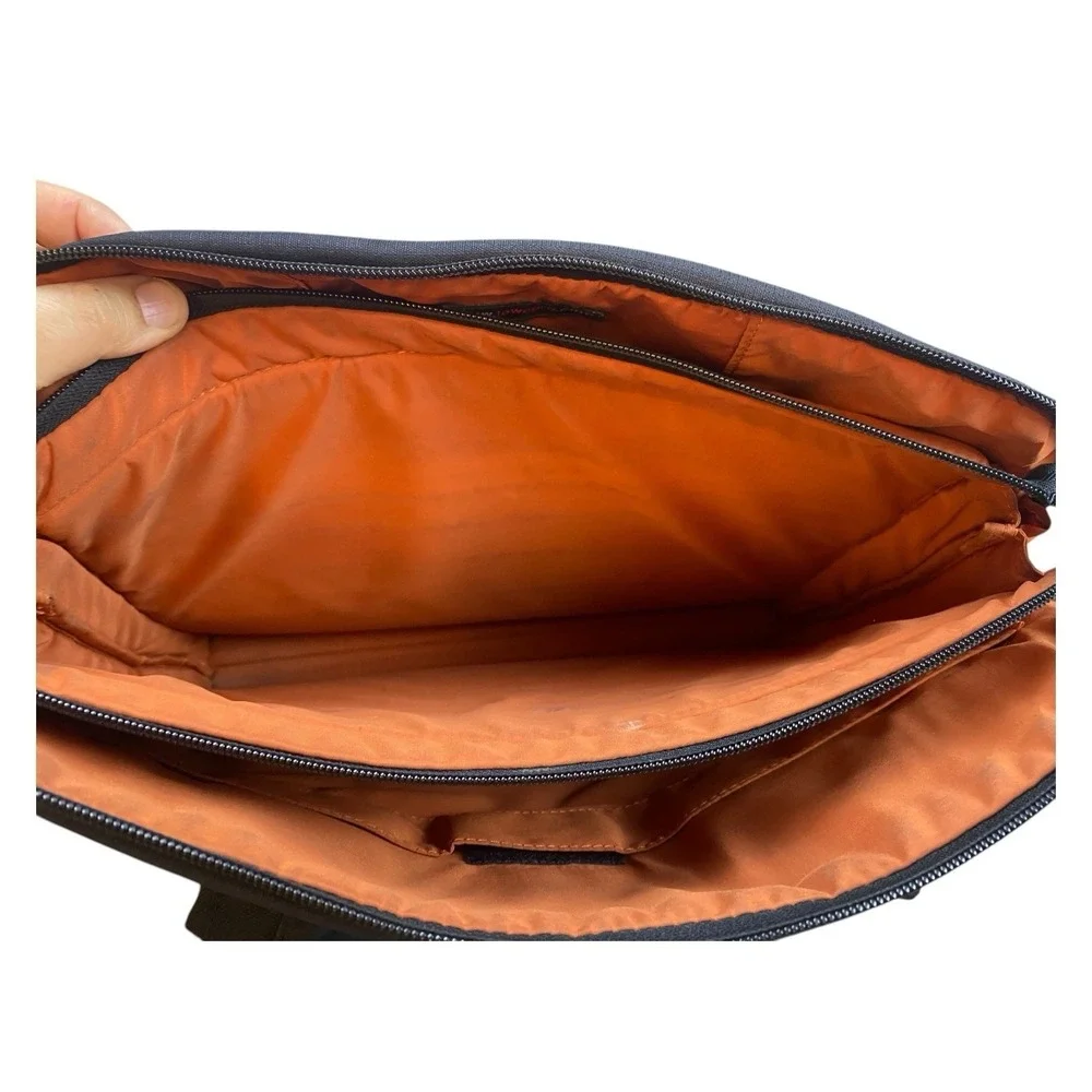 Lowepro‎ Tote Laptop Bag Case Nylon Blend 12x17 Black 3 Compartments Padded